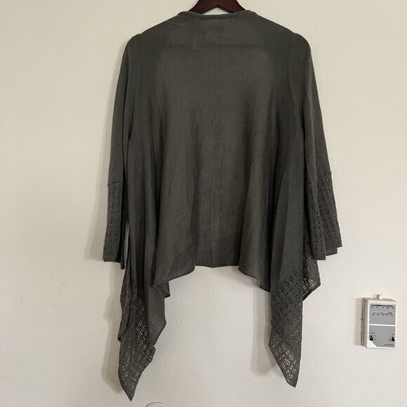 Subtle Luxury Open Front Draped Eyelet Flare Sleeve Cashmere Cardigan SZ M - Picture 7 of 10